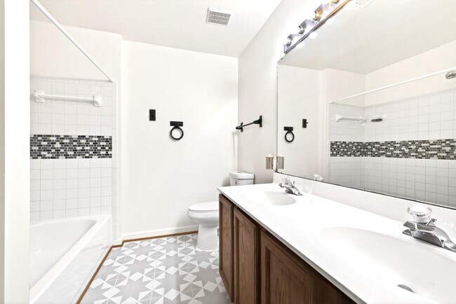 Building Photo - 9274 Caladium Dr