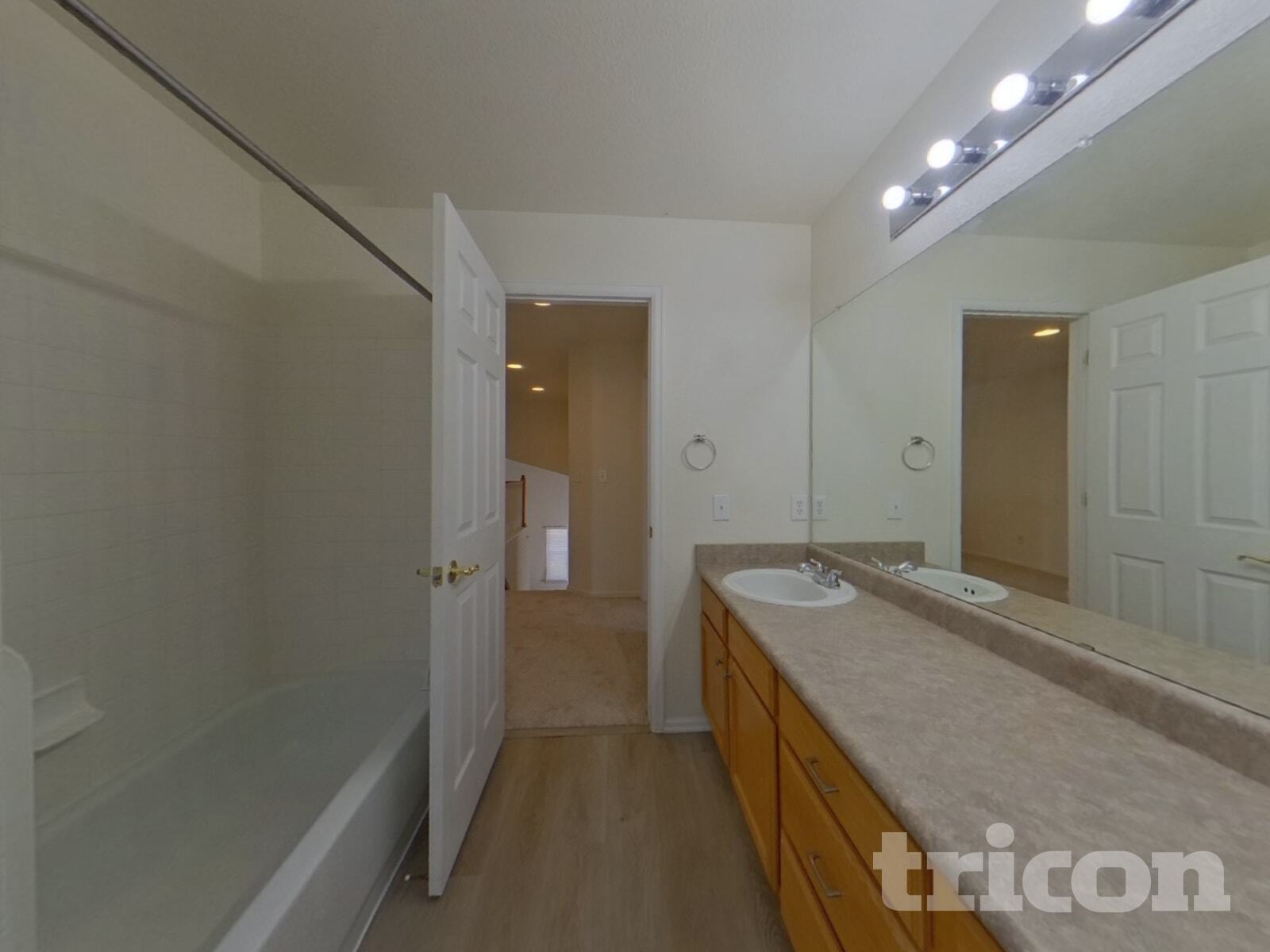 Building Photo - 1129 S Duquesne Cir