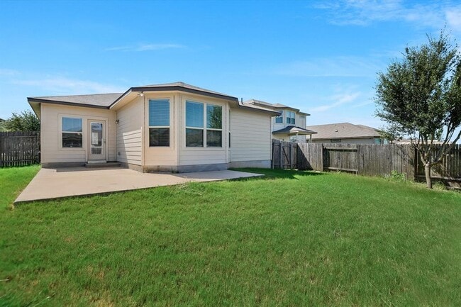 Building Photo - 19216 Kimberlite Dr