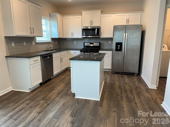 Building Photo - 6424 Ellimar Field Ln