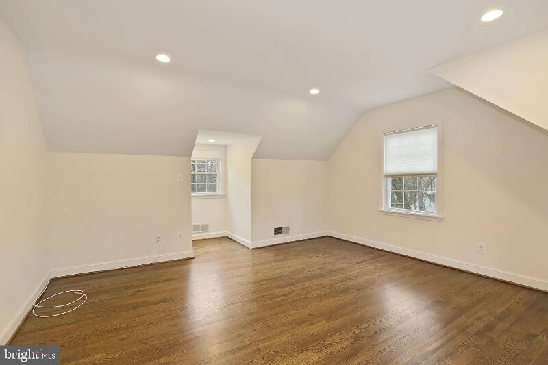 Building Photo - 11017 Marcliff Rd