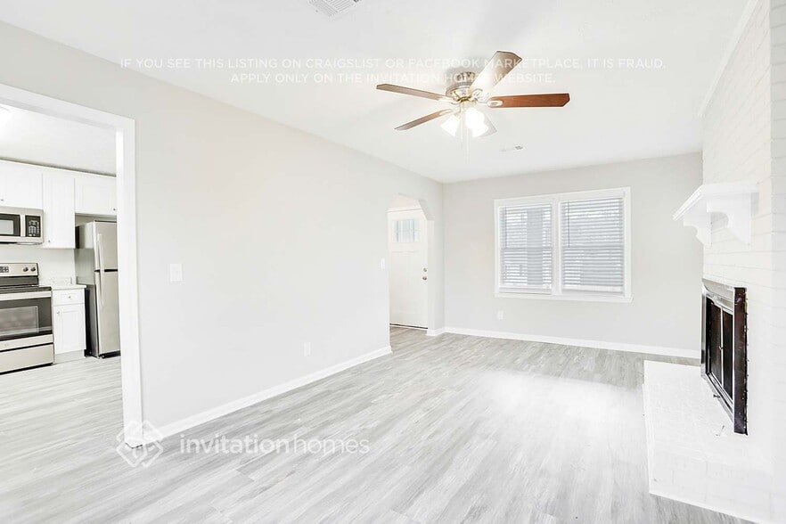 Building Photo - 6647 Forestdale Ln