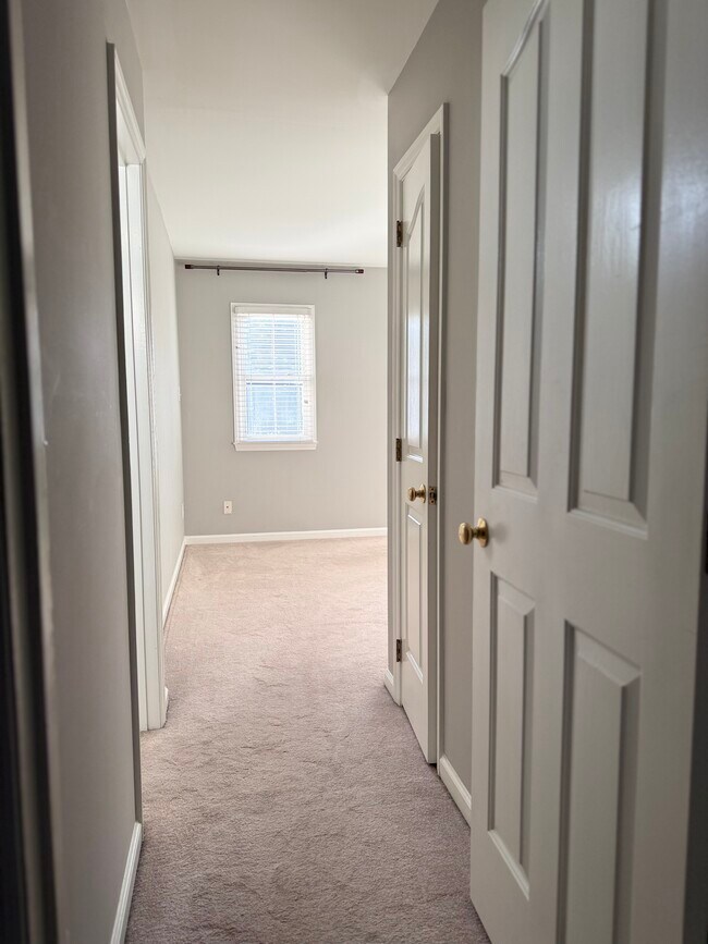 Building Photo - 4743 Morning Dew Ct