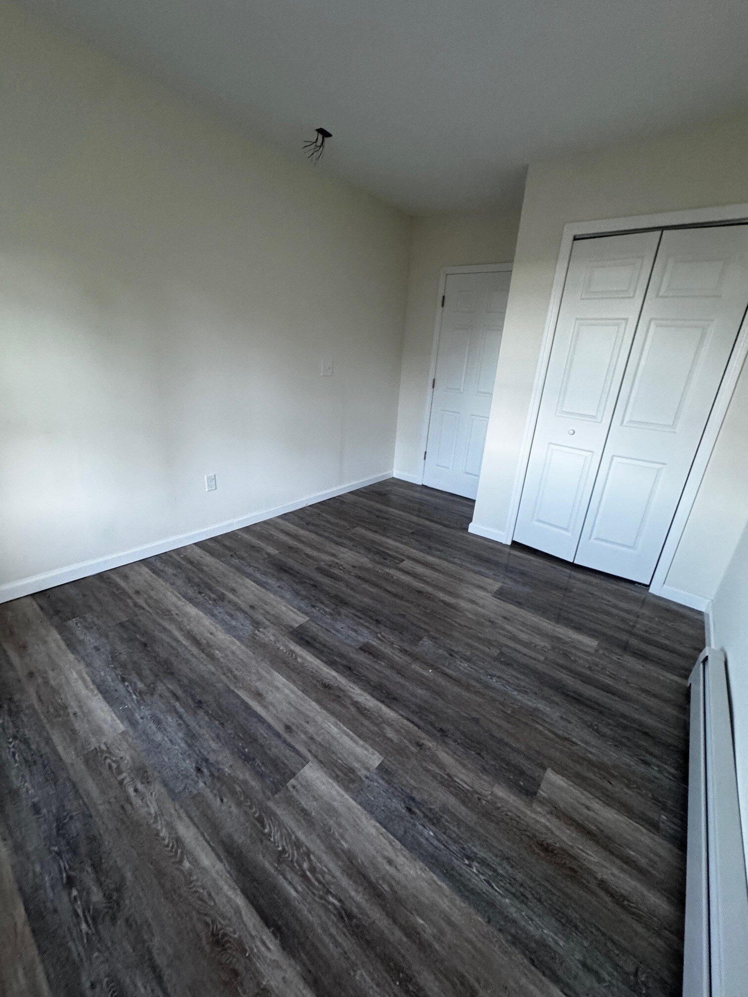 Building Photo - 23 Old Lake Rd