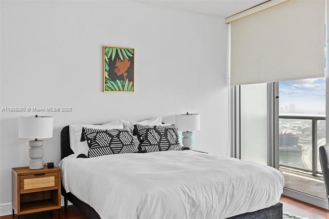 Building Photo - 888 Biscayne Blvd