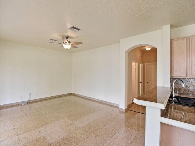 Building Photo - 4Bed/3Bath~2800 Sq Ft!~Pond View~Two Car Garage~Large Yard!