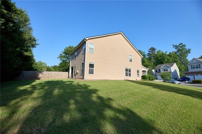 Building Photo - 5930 Falls Landing Dr