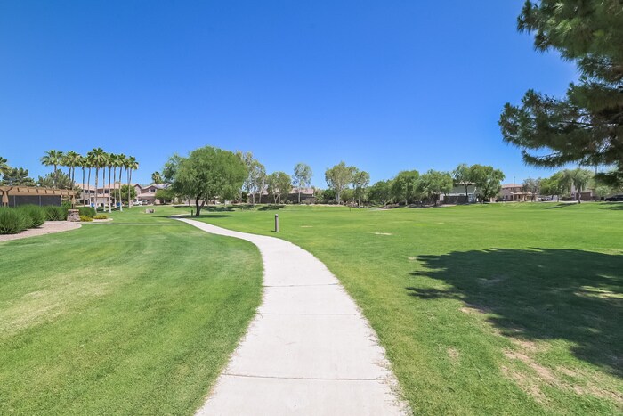 Building Photo - 4210 S Mariposa Dr