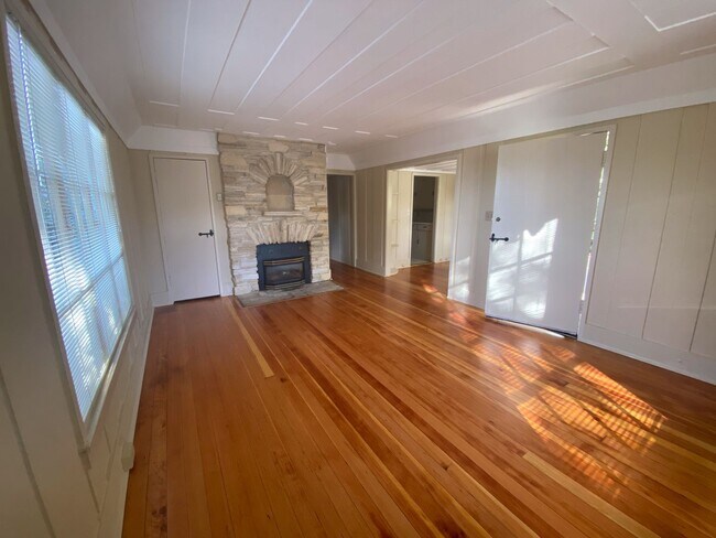 Building Photo - Historic Hugh Comstock Cottage in the Heart of Carmel-by-the-Sea