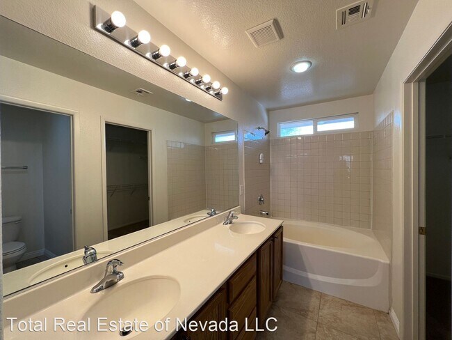 Building Photo - 3 br, 2.5 bath House - 8769 Early Horizon ...