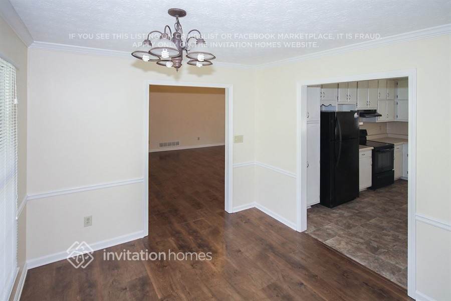 Building Photo - 265 Deep Step Rd