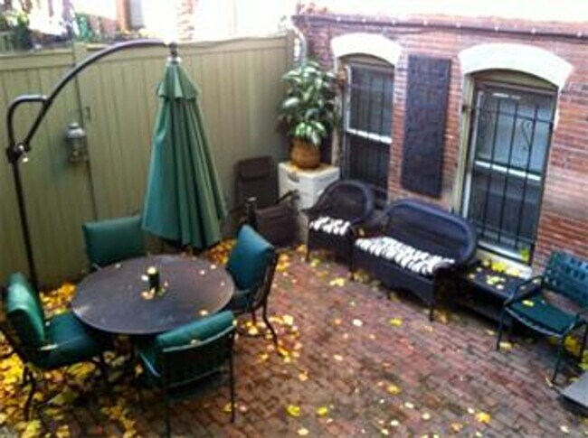 Building Photo - Charming South End One Bed with Private Outdoor Oasis – 1 Bed | 1 Bath | 686 Sq F