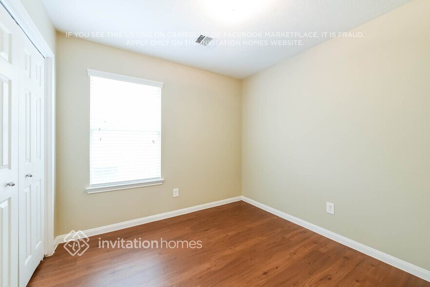 Building Photo - 12022 Gregory Crossing Way