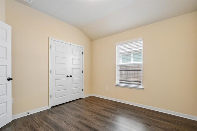 Building Photo - 9813 Eloquence Dr
