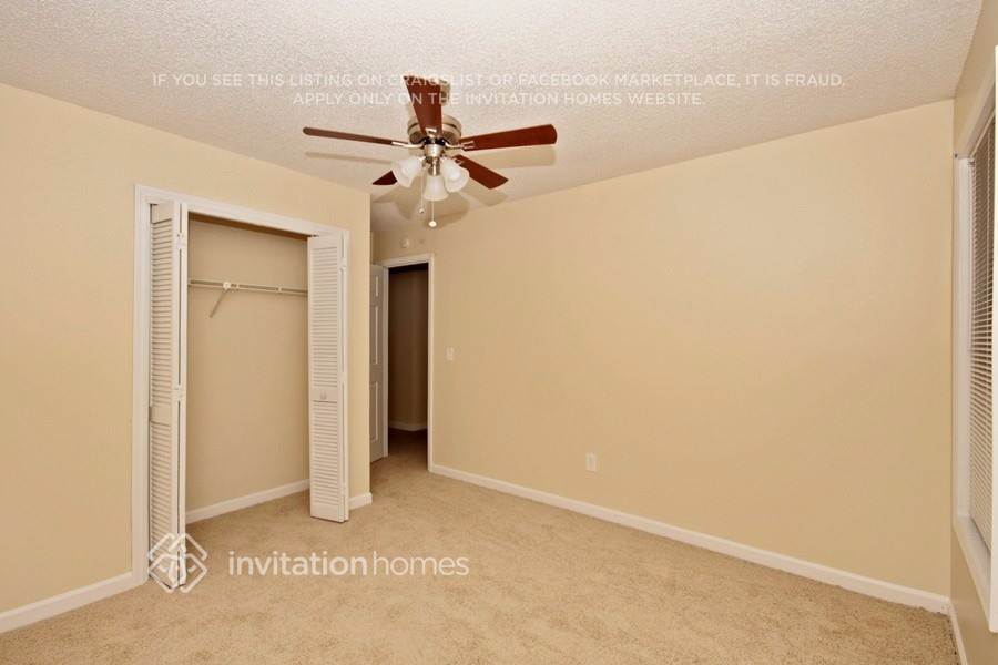Building Photo - 326 Homestead Cir NW