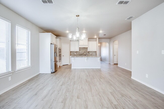 Building Photo - 2328 104th St