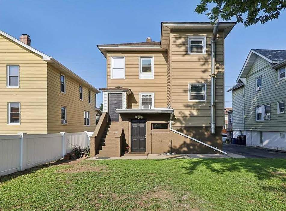 Building Photo - 480 Washington Ave