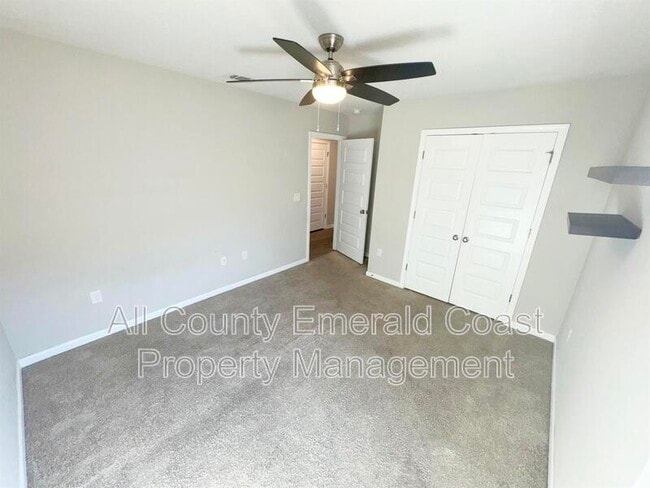 Building Photo - 94 American Ct