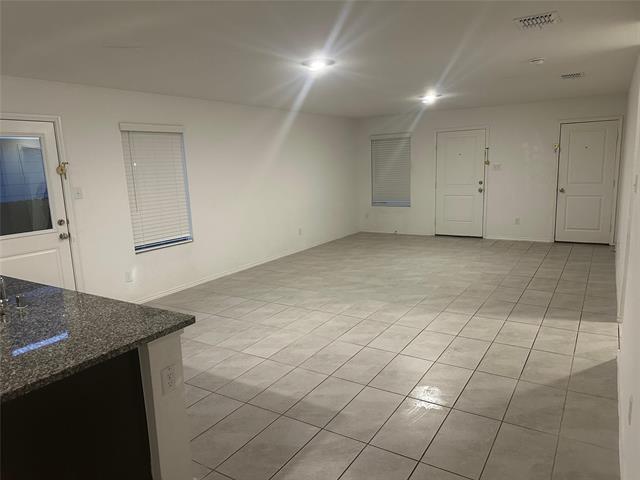 Building Photo - 6099 Determine Ln