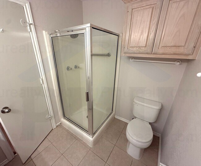 Building Photo - AVAILABLE NOW!!! Custom 3-Bed 2-Bath w/ 2 Dining Areas & View of Creek