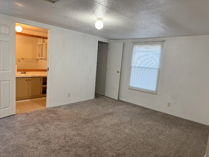 Building Photo - 15336 FR 1155