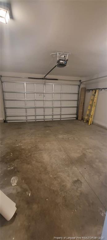 Building Photo - 1728 Harrington Rd