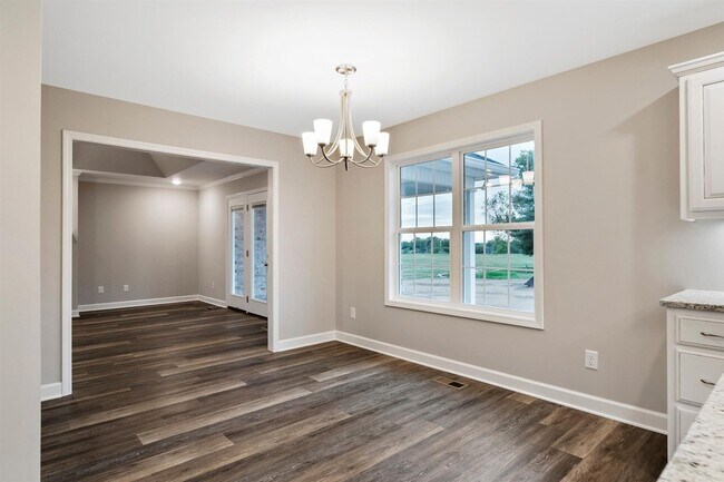 Building Photo - 103 Acorn Wy