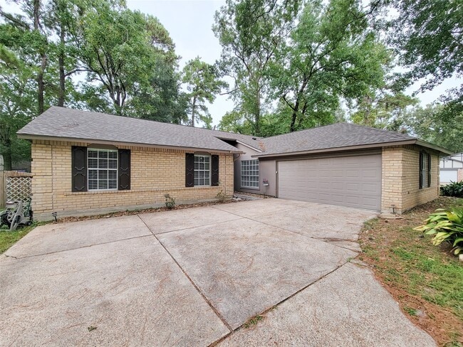 Building Photo - 3735 Hickory Knob Dr