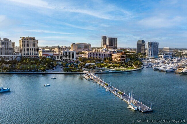 Building Photo - 550 Okeechobee Blvd