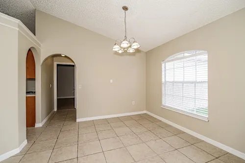 Building Photo - 6411 Golfview Ave