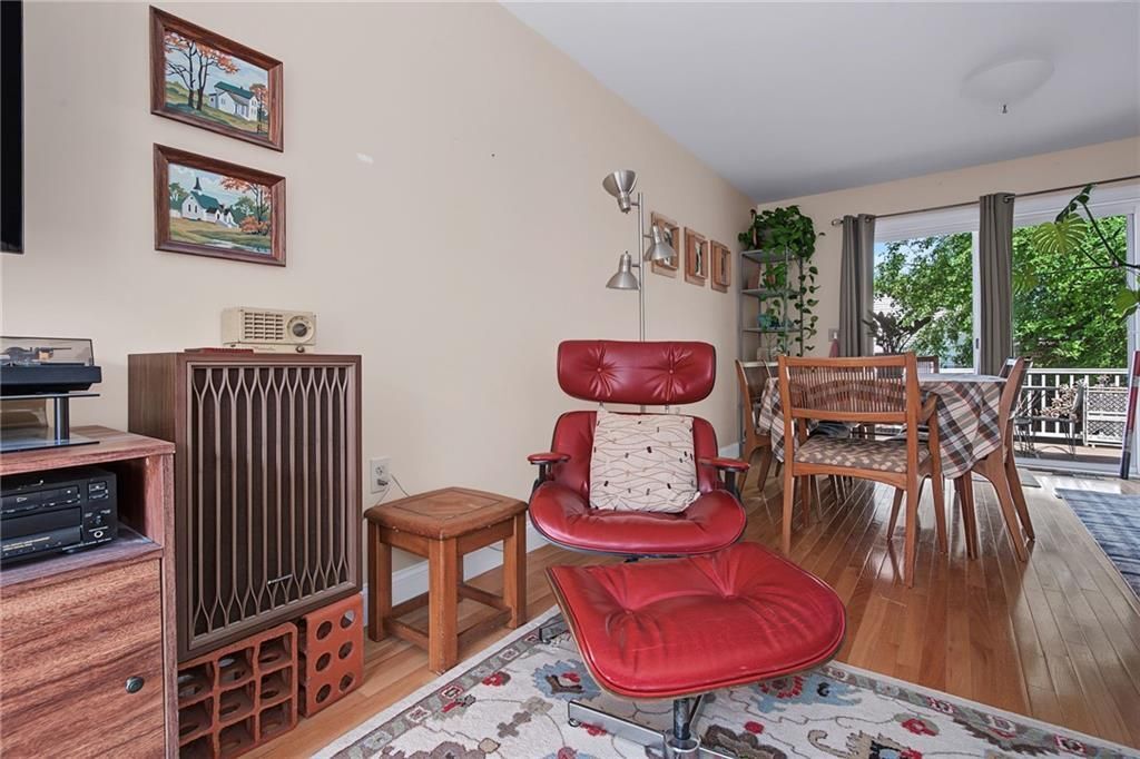 Building Photo - 45 Oakwood Ave