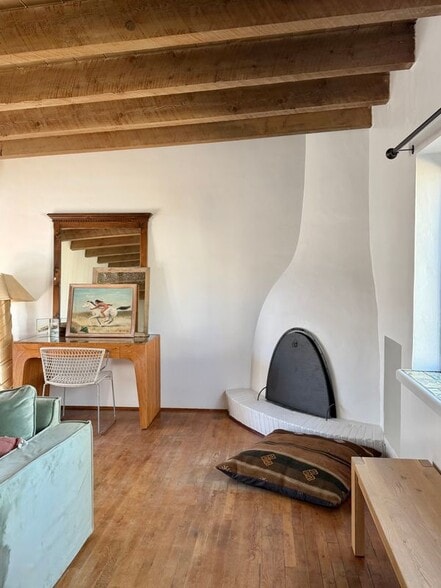 Building Photo - 408 Liebert St