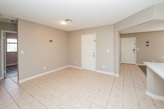 Building Photo - 3763 Briarcliff Rd