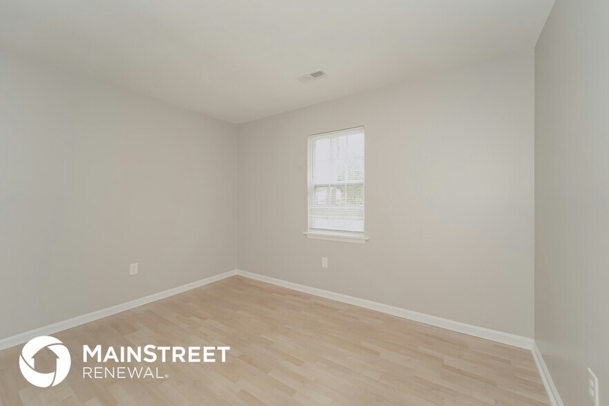 Building Photo - 6502 Touchwood Dr