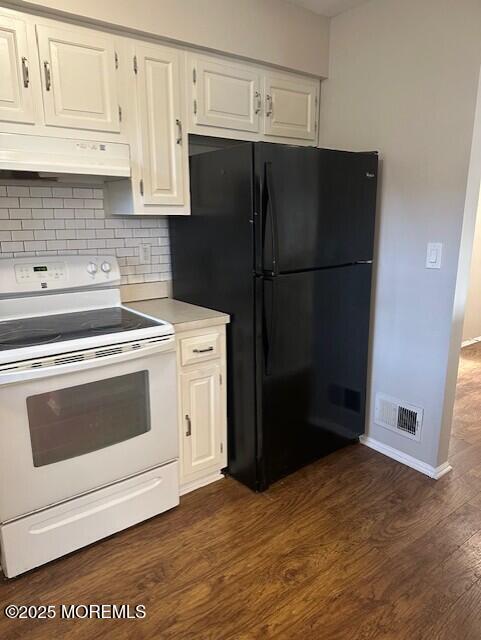 Building Photo - 1011 Wellington Pl