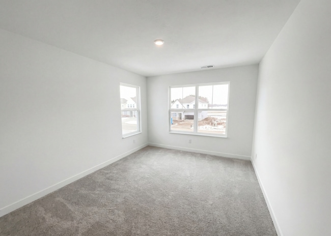 Building Photo - 2415 Fir Dr