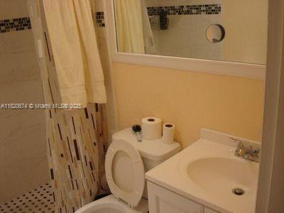 Building Photo - 1255 W 49th Pl