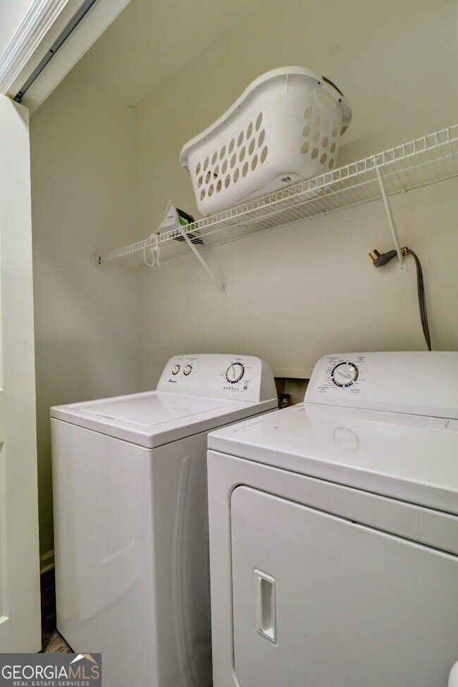 Building Photo - 10640 Victory Gate Dr