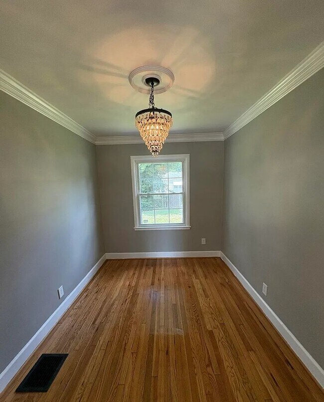 Building Photo - Charming 4-Bedroom Home with Partially Finished Basement