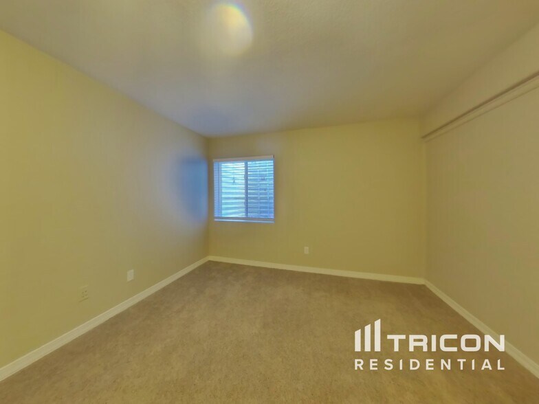 Building Photo - 6730 Silverwind Cir