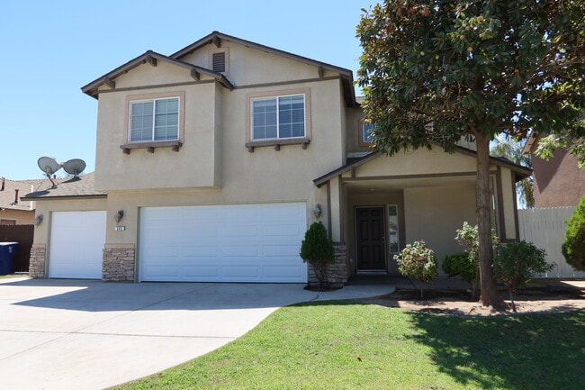 Building Photo - 305 Alysheba Dr