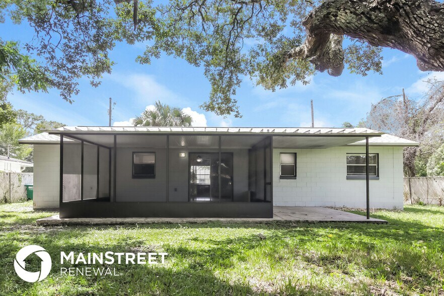 Building Photo - 965 Calbert Ln