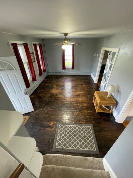 Building Photo - 723 Limekiln Pike