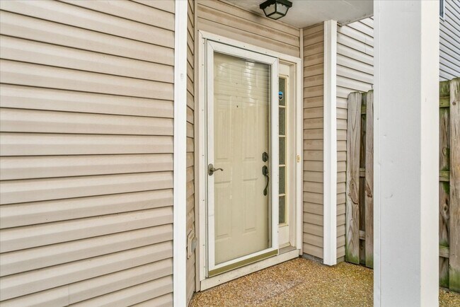 Building Photo - 38 Angelia Way