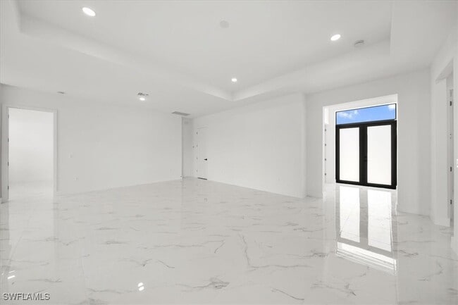 Building Photo - 1128 NE 33rd Terrace