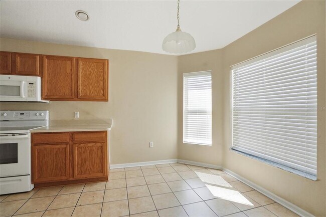 Building Photo - 13408 Teaberry Ln