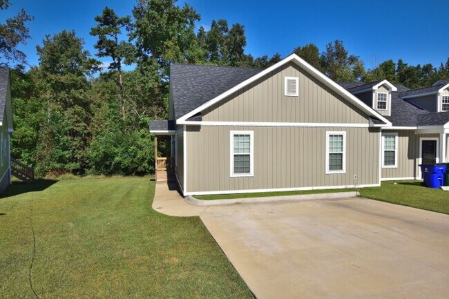 Building Photo - 512 Amerson Ct