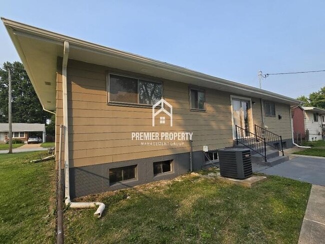 Building Photo - 610 Mullanphy Ln