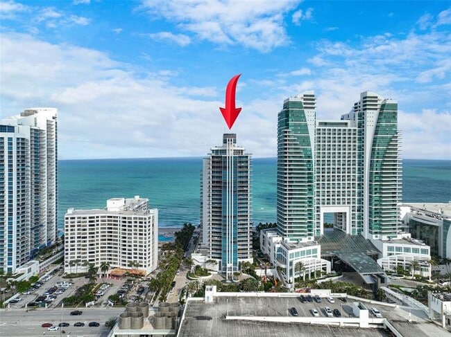 Building Photo - 3535 S Ocean Dr