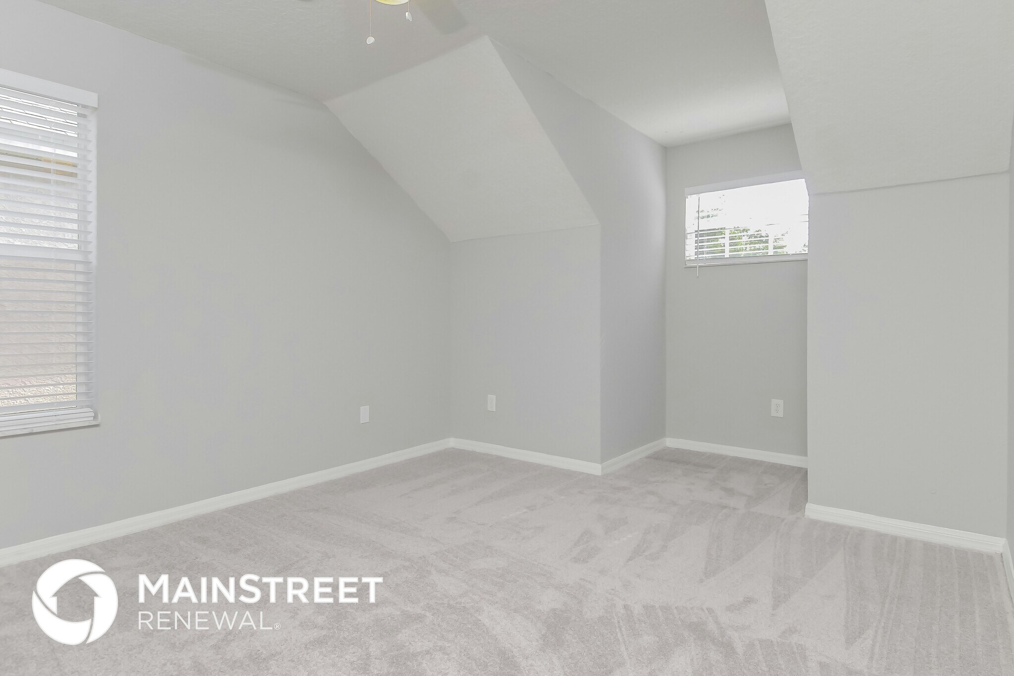 Building Photo - 6146 Skylarkcrest Dr